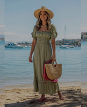 Load image into Gallery viewer, Ruffle Maxi
